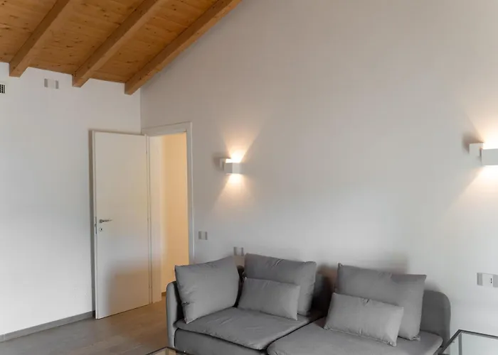 Villa Iris