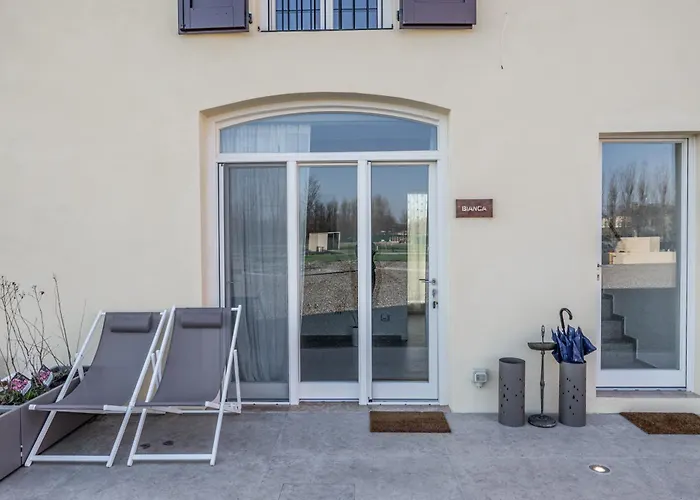 Villa Iris